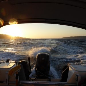 For the last 1.5 hours it was too lumpy to handle the camera, hands were full keeping the boat out of trouble from Holmes Harbor to Hat Island. Here I'm on my way fleeing into Everett for the night, the waves much better now.