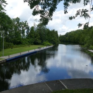 typical Rideau canal entrance canal to lock...shut down one engine if you have two so you don't lose 2 props if you hit a granite boulder.