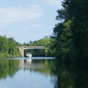 typical meeting situation on the Rideau canal system.