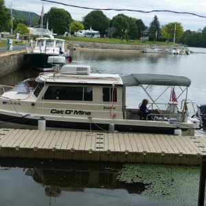Parallel parking without thrusters