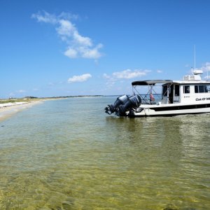 Boat Social Distanceing @ 1,000 Boat Lengths