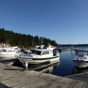 Four boats staying the night Sunday night