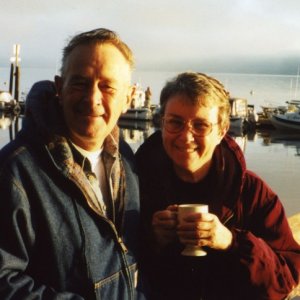3 Oct 2004 Sequim
  Joe & Ruth (R-MATEY)
(Brock, thanks for taking the photo!)