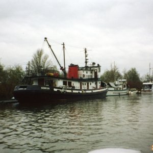 6 Nov 2004 
 Ebey Slough, Everett  
Stern end of the Kokua.