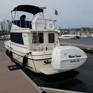 Media '20180518 071542 (1)' in album 'Slow Lane at the marina where I bought her. Next to a nice Mainship 40 trawler'