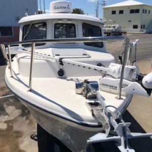 Media 'Front  - installed by Pirates Best Marine 321-783-0008 https://www.piratesbest.com/' in album 'In the water with Minn Kota Riptide Ulterra 112 lb with Ipilot Link - 72" 36V installed by https://www.piratesbest.com/'