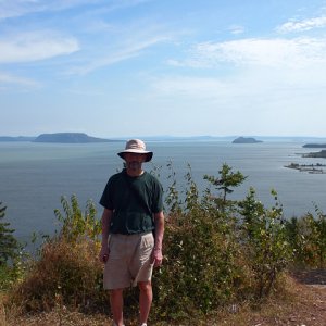 Media 'Lloyds\' Lookout (Bill) Red Rock Ontario' in album 'Battle Is. lighthouse'
