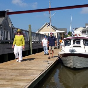 Joan (Osprey) Rob (Freedom) Neil (Delfin) at Smithfeild Station