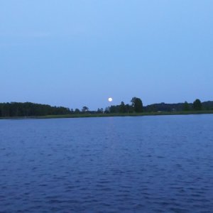 Full moon at River Rest