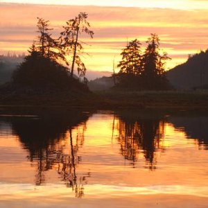 8-14-08      Sunset at Thorne Bay
