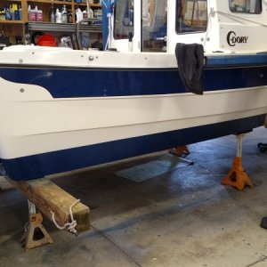 Rubbed out the sanding scratches using 3M polishing compound then a detail polish.