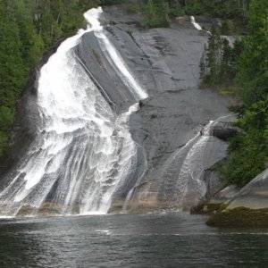 LacyFalls 3
