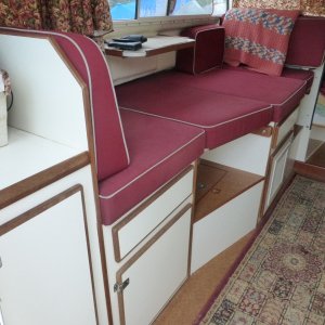 Raised backrest and cushion.
