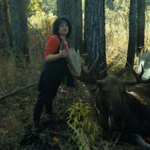 Media 'I barely held that side of the horns.JPG' in album '111-1164_IMG.JPG'