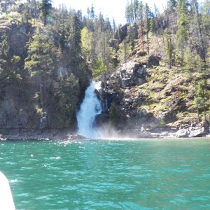 Domke falls.
