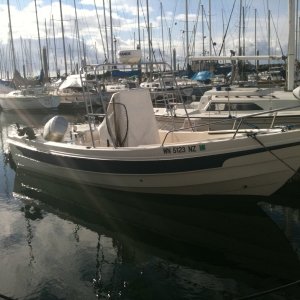 Media 'Center Console C-Dory 2-7-11' in album 'Helen & Dave of Sailor-D at Fulford Harbor, Saltspring Island, BC'