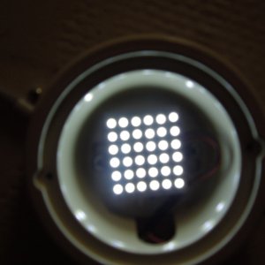 Media 'DSCN0372' in album 'right one is the LED, 3.99 from amazon'