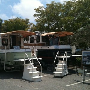Media 'Ranger Tugs Sarasota Show 4/16/11' in album 'Florida canal view'