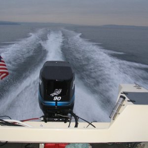(rhys) Island Flyer flying with Merc 90 hp at 0.5 hours
