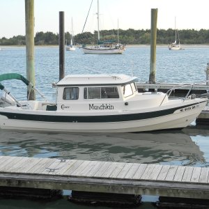 Media 'MUNCHKIN' in album 'Picking up the new boat'