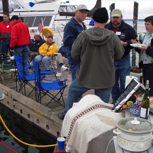 Hot food, Hot topics and great times with good friends.  Fishermans Bay, Lopez CBGT 07