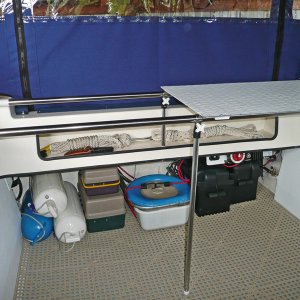 stern with half sun platform
with both fuel tanks on, they are self leveling.