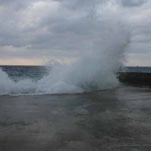 waves at sea ladder