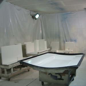 22\' Cruiser parts in gelcoat spraybooth