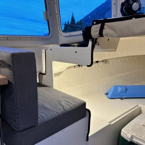 forward facing bench without a sliding seat