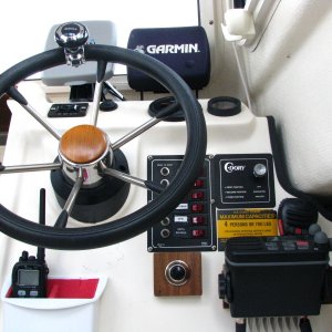 Helm side