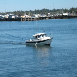 Media 'Coming home - First time salt water - Crescent City 8/2007' in album 'She is in the water!  Our brand new baby gets wet!  Sportscraft Marina - Oregon City'