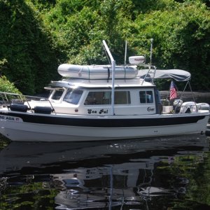 DSC 0016 - Sea Pal passes in review, all the way from Oregon, WOW..