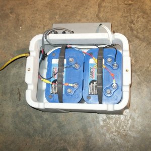 Media 'Blue Sea Battery box and charger' in album 'Blue Sea Battery box and charger'