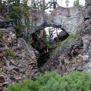 Media 'Natural Bridge' in album 'Crossing the Continental Divide, stopped for lunch'