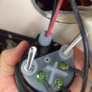 Media 'Fuel gauge; which is the sender?' in album 'Older fuel gauge.  I have found no info on it via the web.'