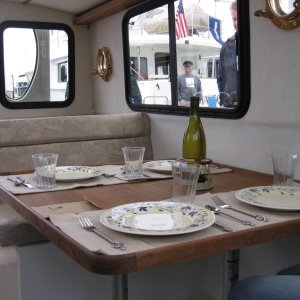 Media 'Ranger dinette' in album 'Radar dome and mast'