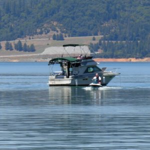 My Shasa Lake Sea Ray and "Tender"