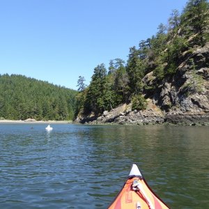 Hopped in the kayak just before noon to check out this inner most buoy in Eagle Harbor at a minus 3 tide.  Looked fine for a C-dory, or most any other under-30 boat for that matter.