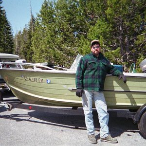 (starcrafttom) my 16 ft starcraft in the sierras