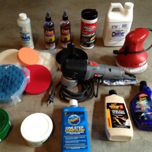 SIDE VIEW OF PORTER CABLE 7424XP POLISHER. TRULY THE BEST POLISHER I HAVE EVER USED.