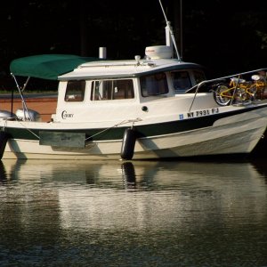 Cruising the Erie Canal: Note Fender Board