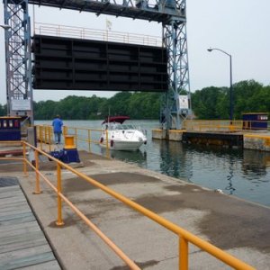 Media 'P1000451 boat entering double lock 2&3 Seneca/Cayuga canal heading west.' in album 'P1000451 boat entering double lock 2&3 Seneca/Cayuga canal heading west.'