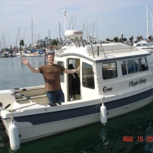 15 Aug 2008 Bellingham
Randy of Juneau, AK, new
owner of PLAYIN HOOKY