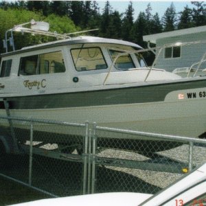 13 May 2006 
 Cornet Bay, WA
KNOTTY C at EQ Marine