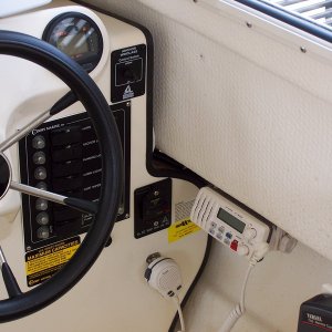 (Sneaks) Windlass switch and breaker location