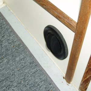 forward floor duct