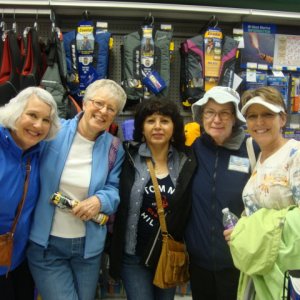 Patti, Janet, Tanya,
Ruth and Toni
Shopping at West marine!