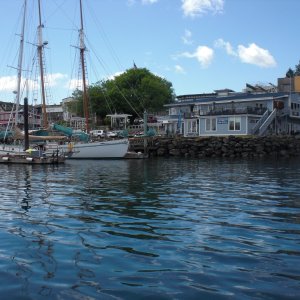 Downriggers restaurant. C-Brats Friday evening supper.