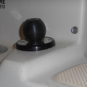 Easy mount.  Through bolted to gunnel.