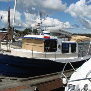 Media 'Achilles LT-2 on Cabin Top' in album 'Walker Bay on Swim Platform'